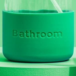 NON-TOXIC Bathroom Spray Cleaner